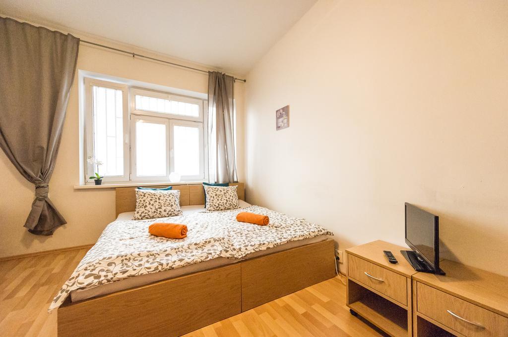 Apartments Presidential Palace Bratislava Bagian luar foto